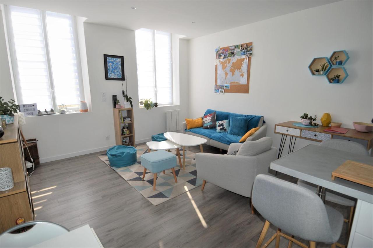 Appartement Moderne Avec Terrasse A 500M De La Mer Courseulles-sur-Mer Luaran gambar