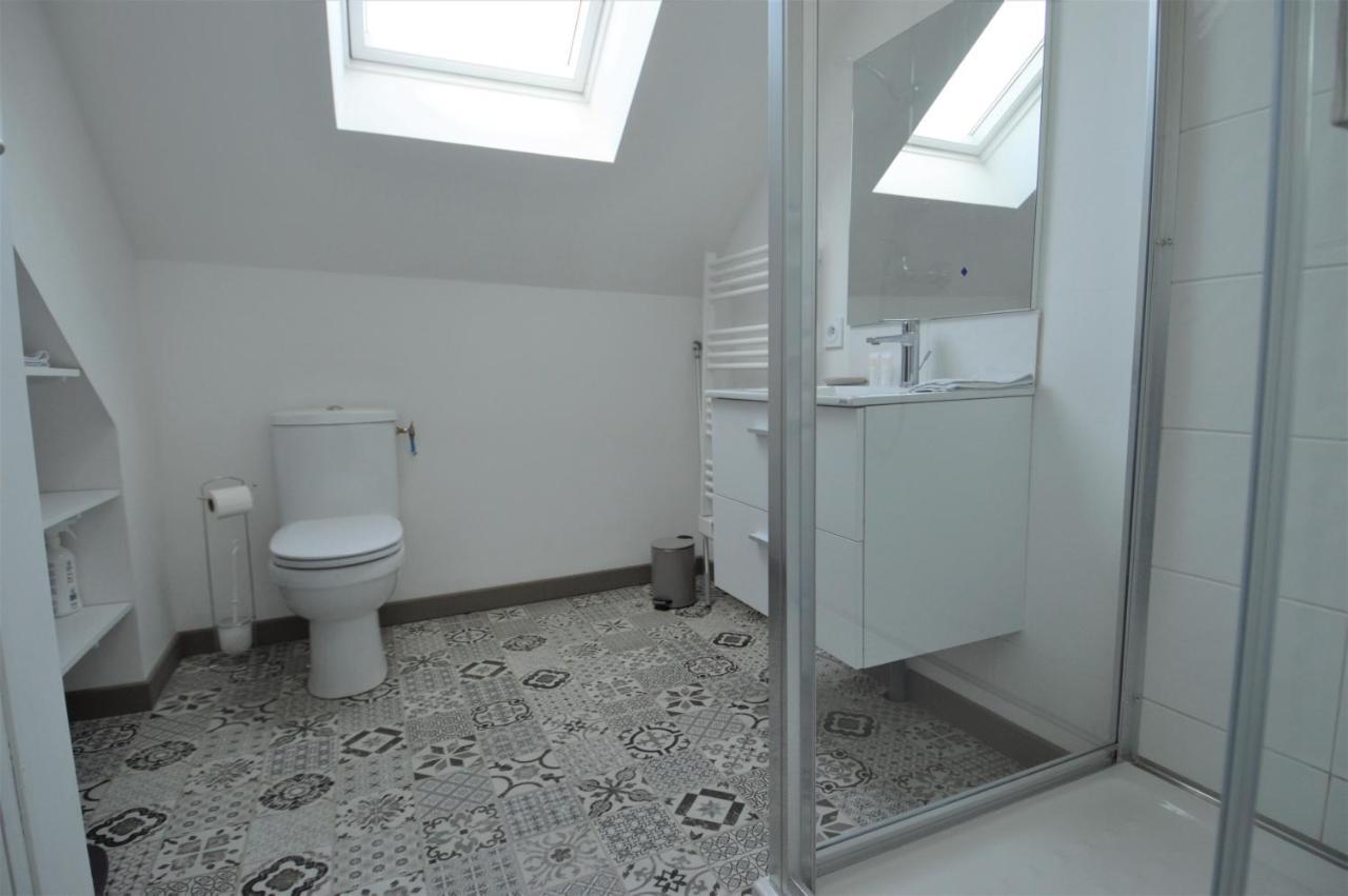 Appartement Moderne Avec Terrasse A 500M De La Mer Courseulles-sur-Mer Luaran gambar